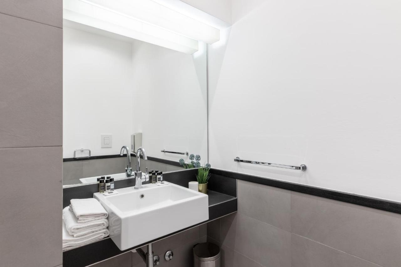 Opera Dreams Hotel Rome Bagian luar foto