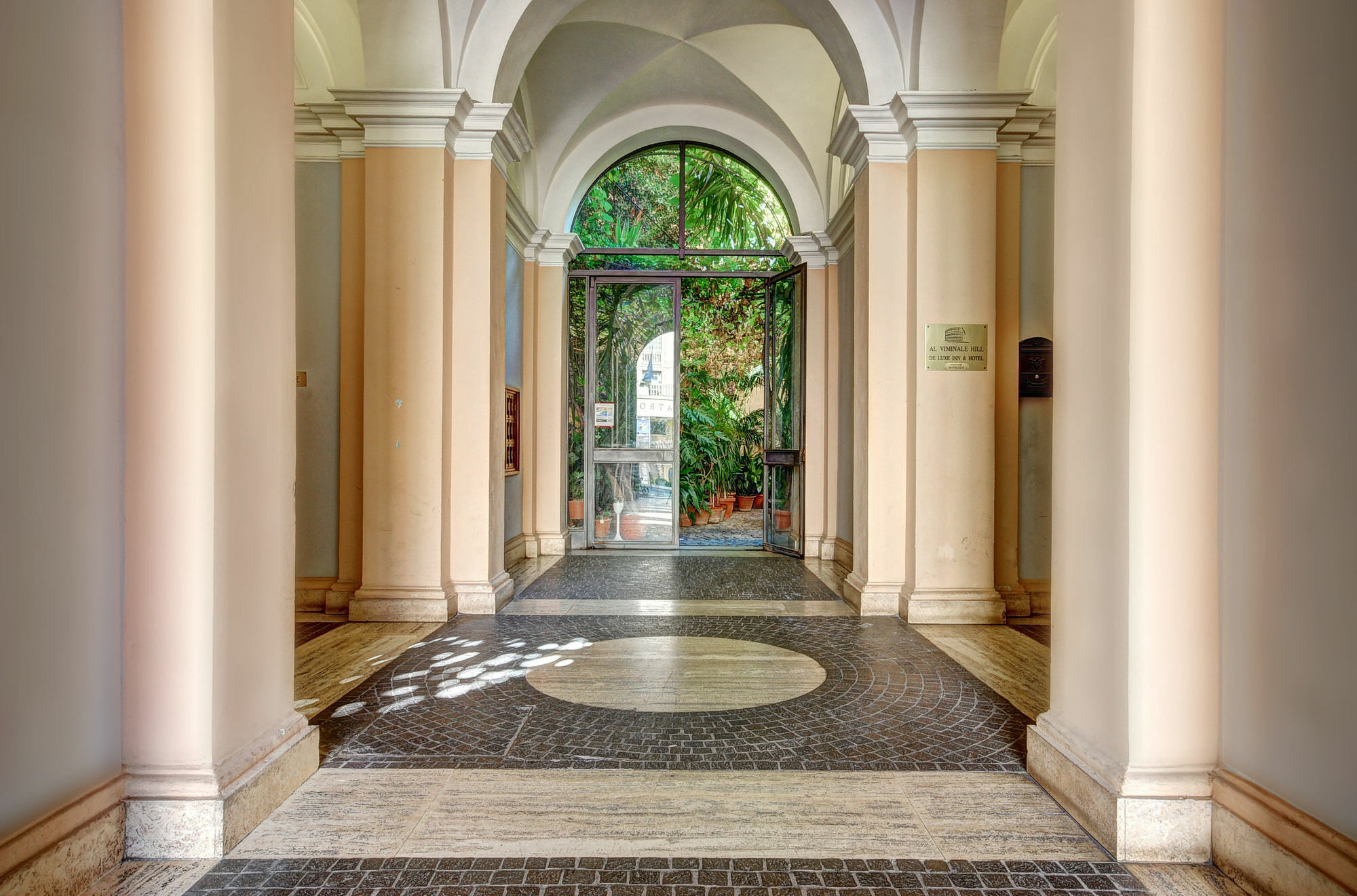 Opera Dreams Hotel Rome Bagian luar foto